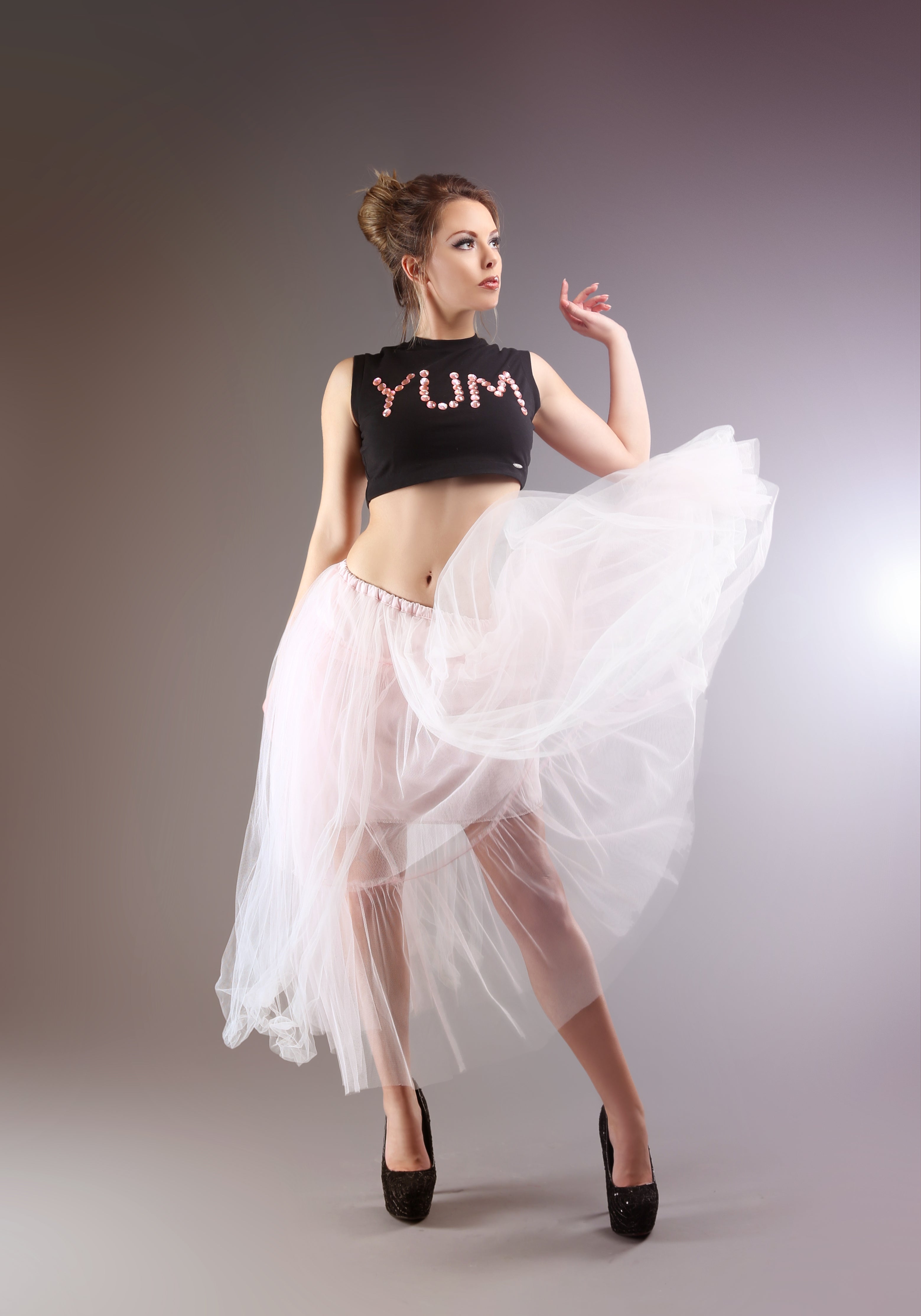 Cake-Yum Bling Bling Cropped Tee